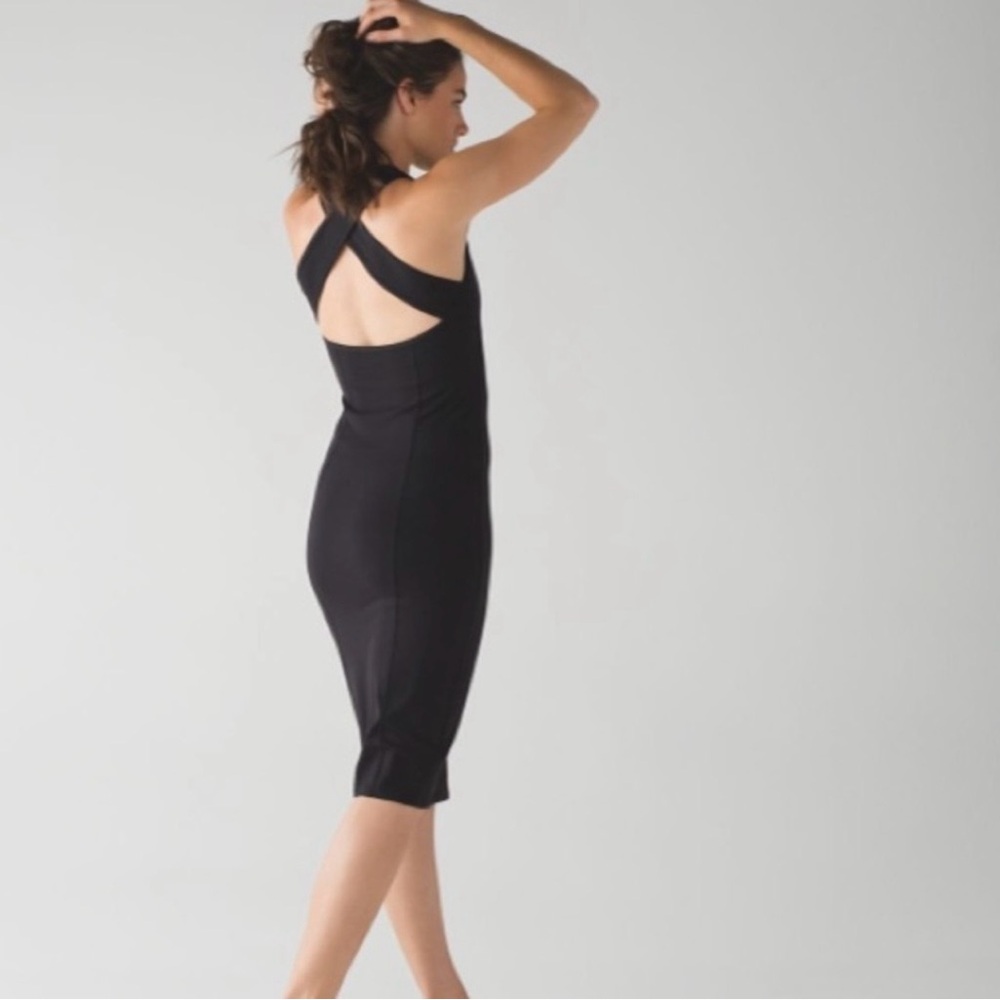 Lululemon Picnic Play Midi Dress